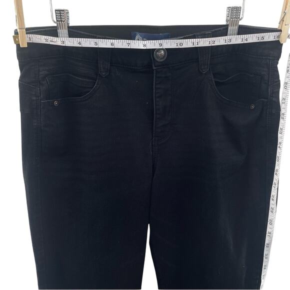Democracy Woman’s Rich Black Straight Leg Stretch Denim Jeans Size 14 - Picture 8 of 16